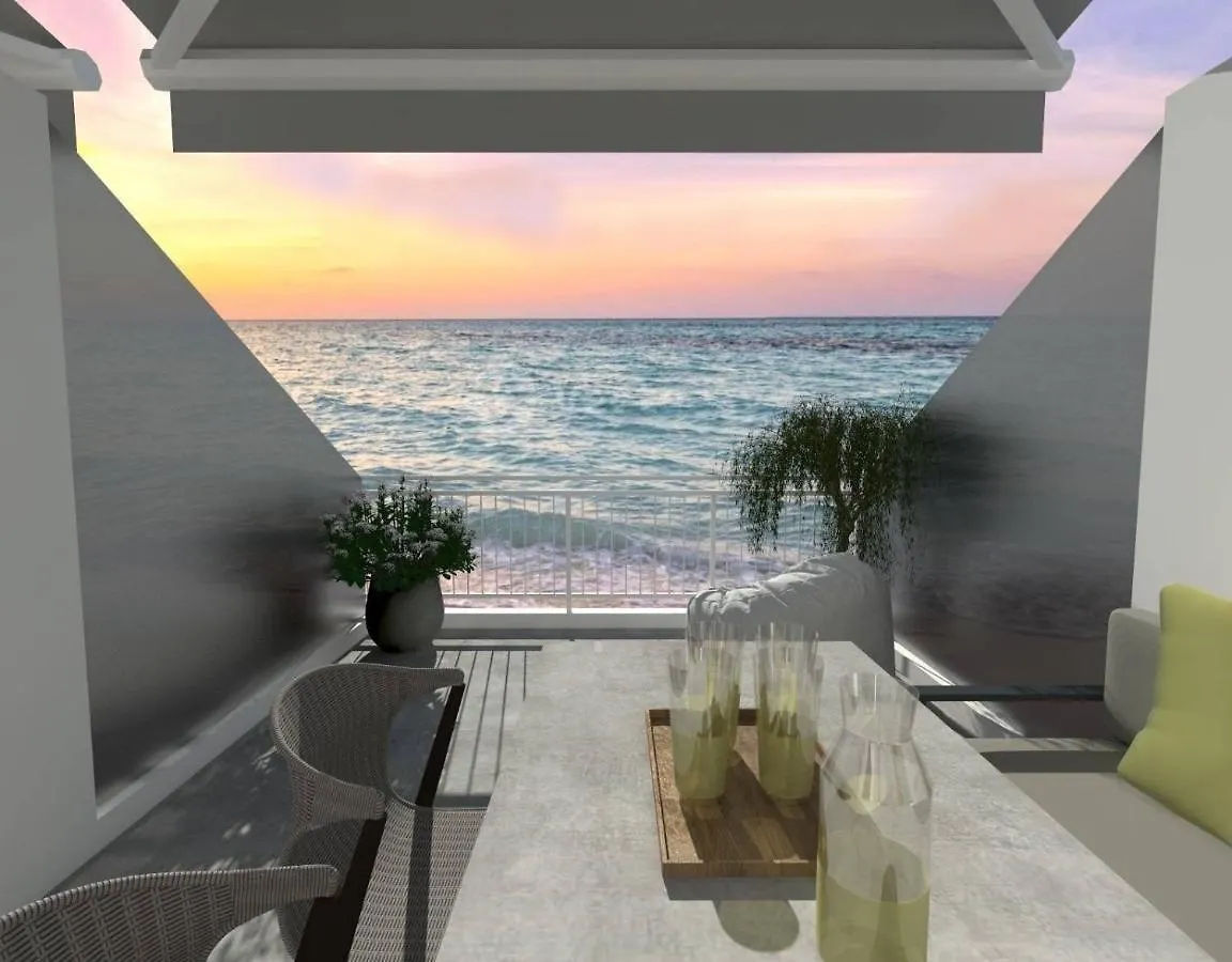 Diamond Seaside Suites Nea Moudania Greece
